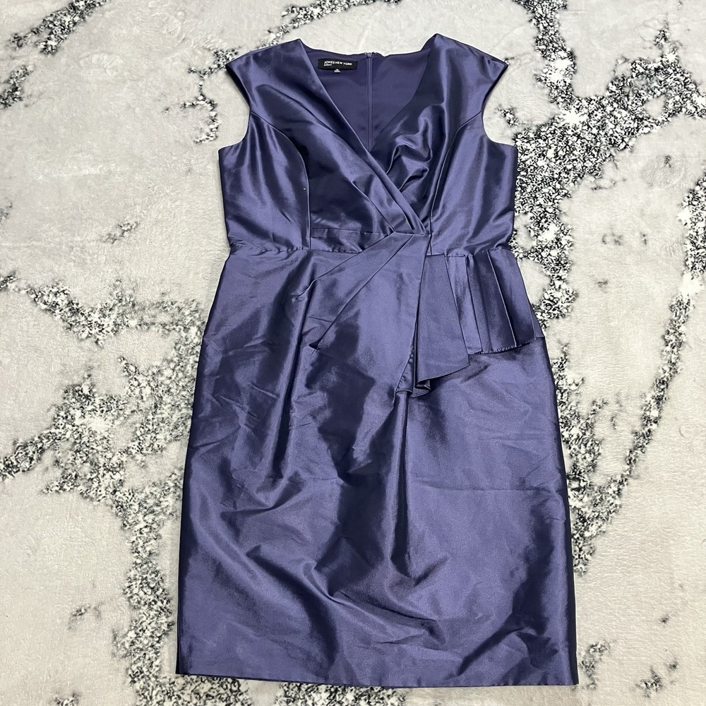 Jones New York Purple Cocktail Dress Womens Size 12 Sleeveless V Neck Party